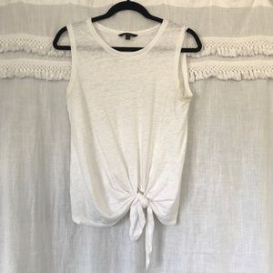 Banana republic tank with tie